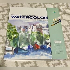 Watercolor: The Easy Way! Paint. DIY. Crafts. Craft inspo. Learn.